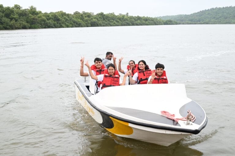 Private Yacht Goa